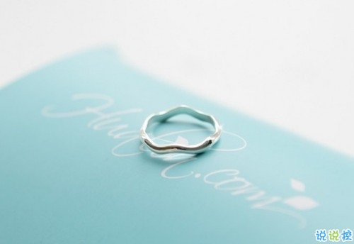 與愛情有關(guān)的朋友圈說說帶圖片 余生有你我好歡喜12