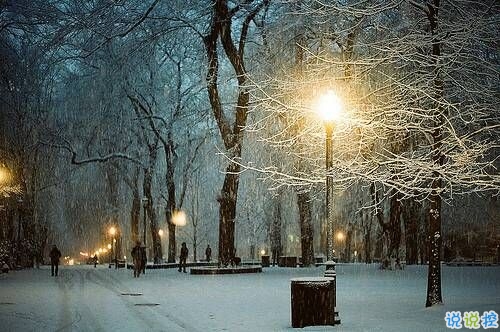 優(yōu)美說說唯美的句子配圖：海底月是天上月，只是鏡花水月15