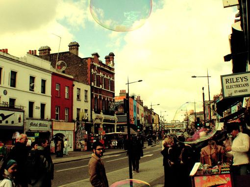 關(guān)于人生成長(zhǎng)的經(jīng)典哲理句子 一生那么短再拘謹(jǐn)幾下就真的過(guò)去了2