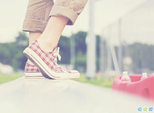 唯美淡淡憂傷的說說帶圖片 心里不痛快想發(fā)朋友圈的說說12