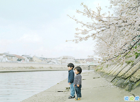 甜蜜而又單純的愛(ài)情的句子和圖片 青梅竹馬兩小無(wú)猜7