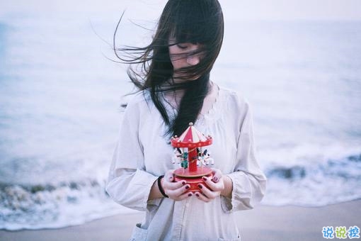 關(guān)于生活現(xiàn)實(shí)人生中的感悟的句子簡(jiǎn)單而有道理的那種8