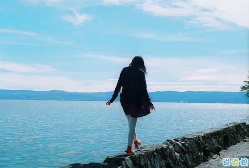 生活很現(xiàn)實(shí)又扎心的個(gè)性說(shuō)說(shuō) 非?，F(xiàn)實(shí)的說(shuō)說(shuō)20182