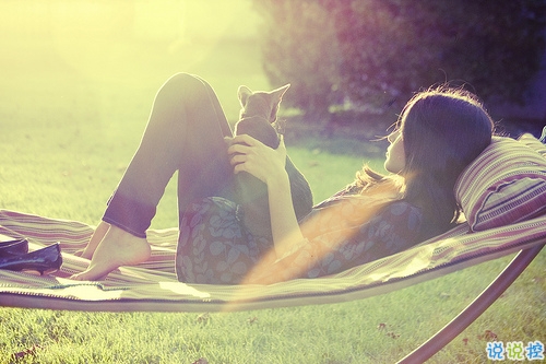 女生唯美傷感說(shuō)說(shuō)帶圖片 一句話描述心情不好的說(shuō)說(shuō)13