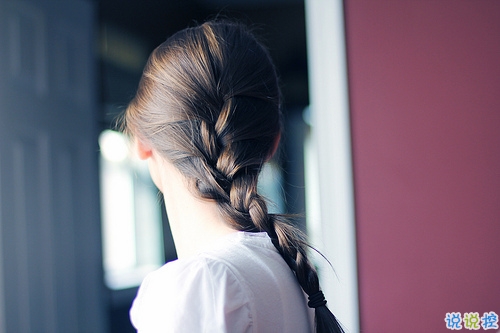 2019最新霸氣獨(dú)特的說(shuō)說(shuō)帶圖片 現(xiàn)在很受歡迎的一些個(gè)性句子6