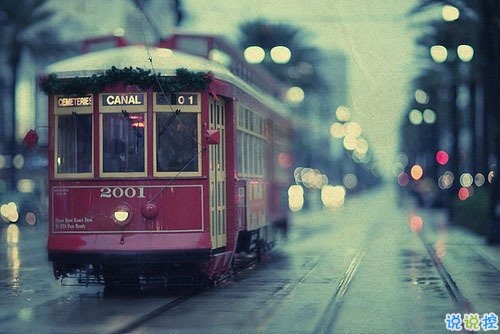 qq個(gè)性說說帶圖片有點(diǎn)憂傷 晚安無奈傷感說說13