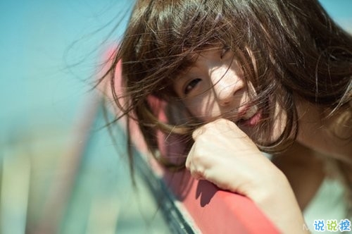 2018唯美英文說(shuō)說(shuō)帶翻譯最新版 好聽唯美的英文說(shuō)說(shuō)一句話1