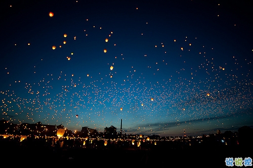 曬結(jié)婚證的最佳配文有趣的 領(lǐng)結(jié)婚證發(fā)朋友圈的句子抖音做火2