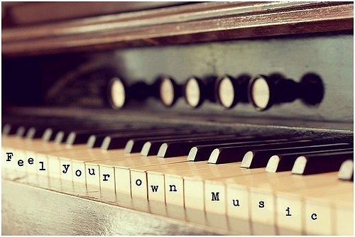 關(guān)于愛(ài)情每個(gè)人都會(huì)知道的精辟內(nèi)涵說(shuō)說(shuō)帶圖片 想與他這樣慢慢變老也許這就是愛(ài)情吧8