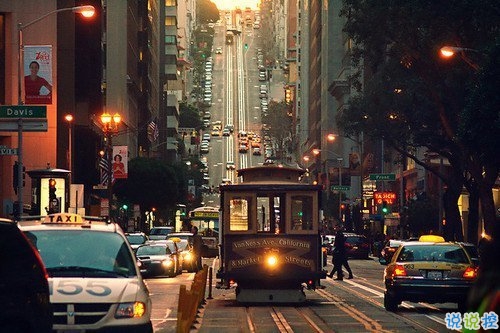 qq個(gè)性說說帶圖片有點(diǎn)憂傷 晚安無奈傷感說說5