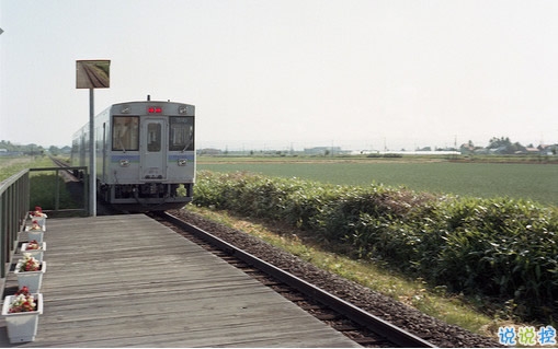 2018最火爆的個性說說帶圖片 獨一無二的朋友圈個性說說配圖4
