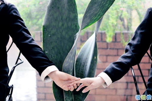 超勵(lì)志的正能量說說帶圖片 去奮斗吧趁時(shí)光不老9