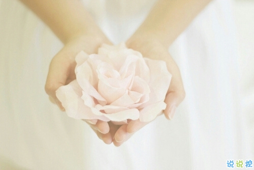 2018忍不住哭泣的傷感句子 很難過(guò)扎心的傷感句子大全2