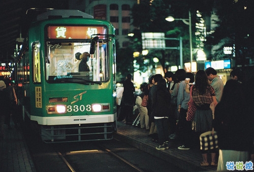 心里空空的憂傷難過(guò)說(shuō)說(shuō) 2019最火的微信悲傷說(shuō)說(shuō)大全1