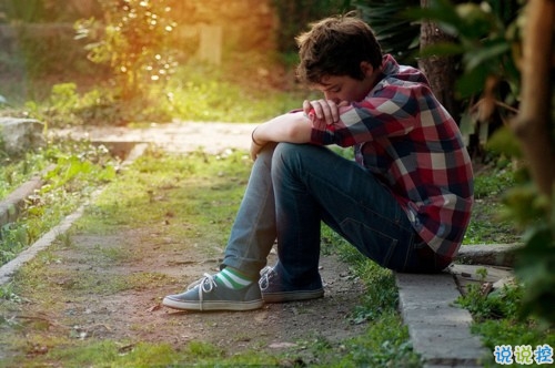 00后最傷感愛(ài)情悲傷說(shuō)說(shuō)帶圖片 你走吧去往你的陽(yáng)春三月7