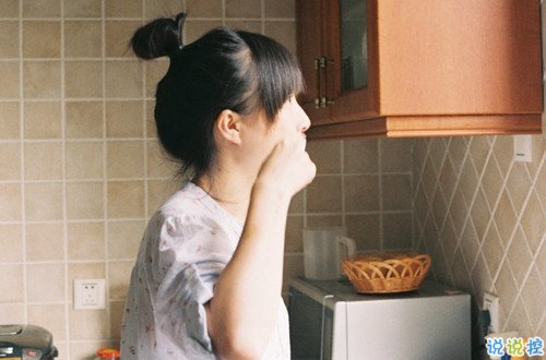 關(guān)于感情中的愛恨情仇的傷感句子帶圖片 其實(shí)你并沒有那么堅(jiān)強(qiáng)3