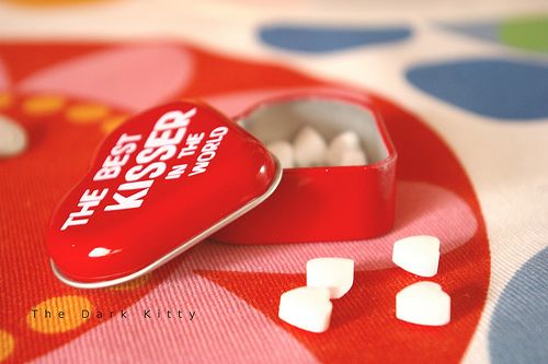 傷感悲傷難過(guò)的愛(ài)情說(shuō)說(shuō)帶圖片 直到耐心耗盡風(fēng)浪平息還是沒(méi)等到他的那句我喜歡你1