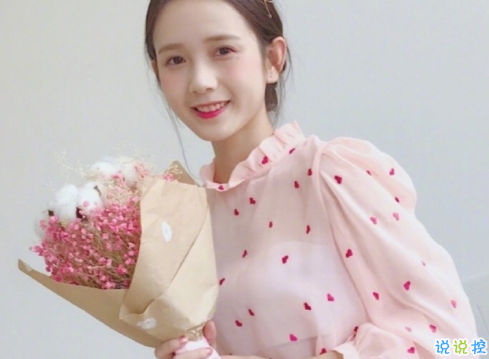 適合女生發(fā)微博的傷感說(shuō)說(shuō)加圖片 哪一句觸碰到你內(nèi)心深處3