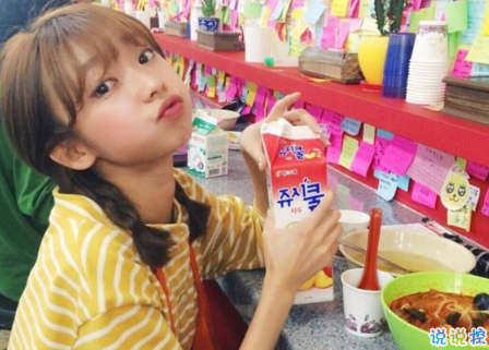 可愛(ài)說(shuō)說(shuō)配圖2018女生專(zhuān)屬 我生來(lái)就是寶貝，來(lái)到世間就是被寵的10