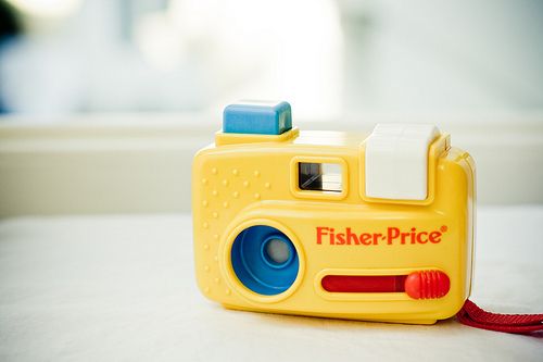 浪漫甜蜜唯美的愛情小句子帶圖片 世間萬物皆不如你眉眼動(dòng)人7