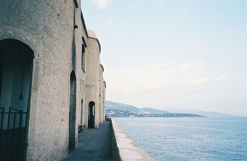 超勵志的正能量心靈雞湯說說帶圖片 與其擔心未來不如現(xiàn)在好好努力1