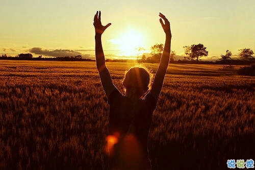 2019微信個性說說帶圖片 發(fā)朋友圈的獨特內涵句子1