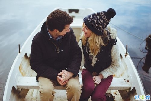 有詩(shī)意和哲理的關(guān)于人生和愛情的圖片說說 跨越漫長(zhǎng)歲月長(zhǎng)河與你相遇11