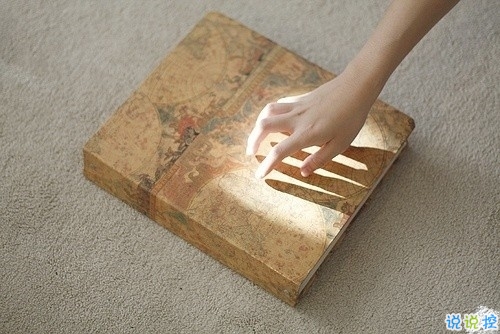 暗示自己受委屈的朋友圈說說 想哭心里有委屈的說說大全1