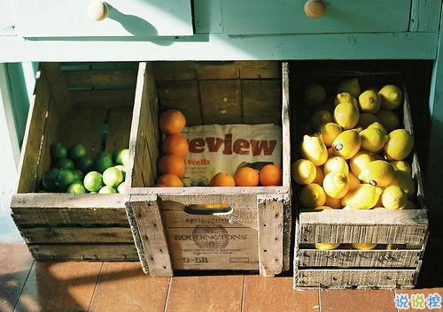 突然一瞬間悲傷難過的傷感說說帶圖片 抖音上很火的觸動人心的傷感說說7