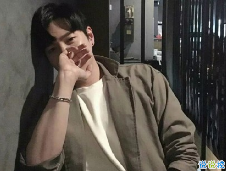 男生霸氣囂張的說(shuō)說(shuō)冷酷2018 男生霸道說(shuō)說(shuō)對(duì)女生說(shuō)的1