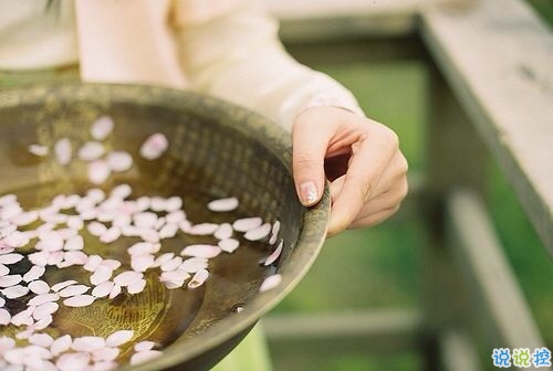 適合發(fā)說(shuō)說(shuō)的甜蜜的小情話(huà)帶圖片 我有三行情書(shū)只想唱給你聽(tīng)14