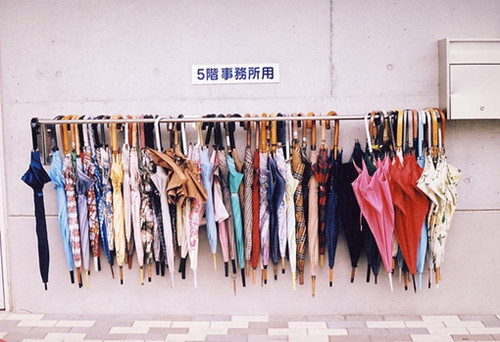 愛(ài)一個(gè)人愛(ài)到心碎的傷感圖片說(shuō)說(shuō) 你錯(cuò)過(guò)我的一生大概都不感到可惜12