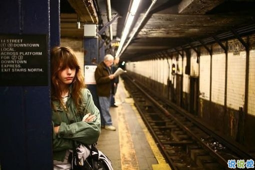 簡短唯美的文藝句子摘抄 美到心碎的超唯美生活句子2