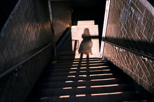 關(guān)于愛(ài)情很有哲理的經(jīng)典長(zhǎng)說(shuō)說(shuō)?愛(ài)情是什么？10