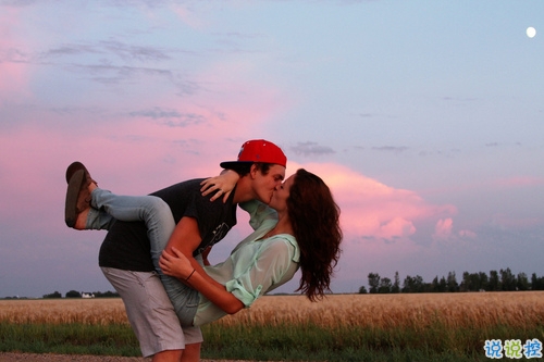每天一句簡短小情話暖心又文藝 最溫暖的情話簡短而又深情的告白句子1