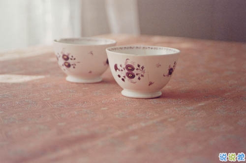 關(guān)于生活的文字控唯美英文說說帶圖片 很經(jīng)典現(xiàn)實的英文說說大全8