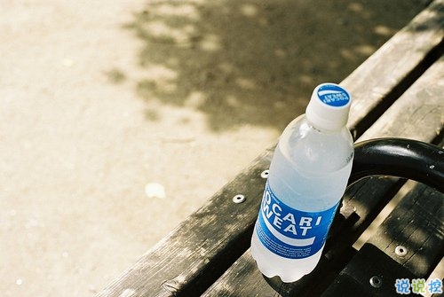 有種淡淡心酸的個(gè)性說說帶圖片 文字控喜歡的文藝個(gè)性說說配圖9