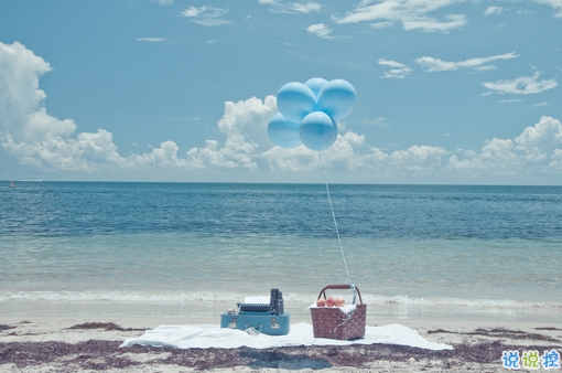 簡(jiǎn)單而又唯美有哲理的英文說(shuō)說(shuō)帶圖片 你醒在別人的夢(mèng)里11