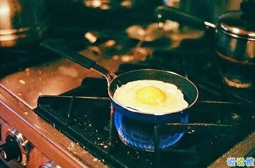 15條愛情說說我的心里話 愛情中最真實(shí)的感受說說配圖15