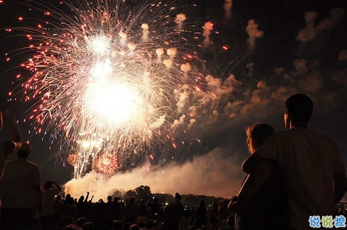 女生個性說說經(jīng)典霸氣帶圖片 知道自己不討喜那就乖一點2