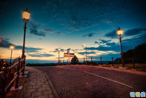 最流行的刻骨銘心的愛情句子 珍惜身邊人的愛情句子合集1