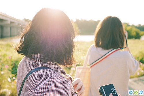 天氣冷溫暖人心的說說精選 下雪天的治愈系暖心說說一句話1