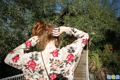 最新難過(guò)到心碎的傷感圖片說(shuō)說(shuō) 暗戀這場(chǎng)獨(dú)角戲11