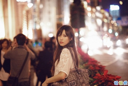 戀愛中那些甜蜜唯美又泛著心酸的句子帶圖 你說今晚月色真美11