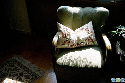 愛情破碎的悲傷說說帶圖片 讓人痛苦的愛情說說配圖14