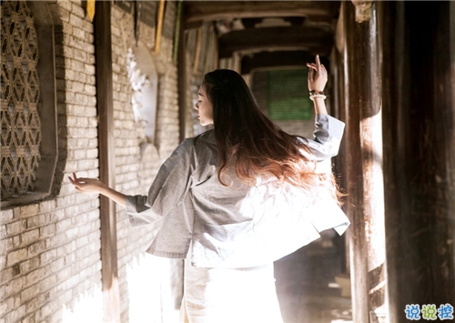 傷感說說看完想哭的那種說說 2018表達(dá)心情失落難過的傷感說說2