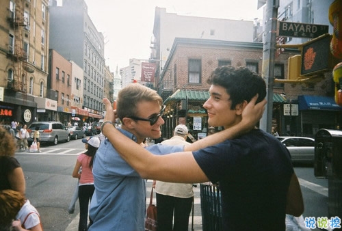 正能量的說(shuō)說(shuō)大全簡(jiǎn)單干凈帶圖片 微信早晚安的勵(lì)志句子配圖10