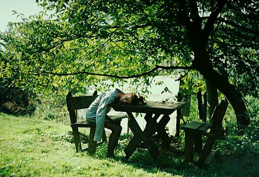 那些愛(ài)而不得的心酸和傷感圖片句子 似曾已看過(guò)極光海洋和彩虹15