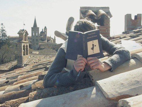 傷感唯美的小清新句子帶圖片 假如時(shí)光已逝鳥兒不再歌唱6