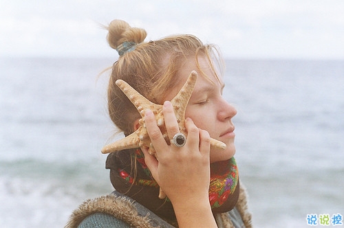 簡(jiǎn)單而又唯美有哲理的英文說(shuō)說(shuō)帶圖片 你醒在別人的夢(mèng)里5